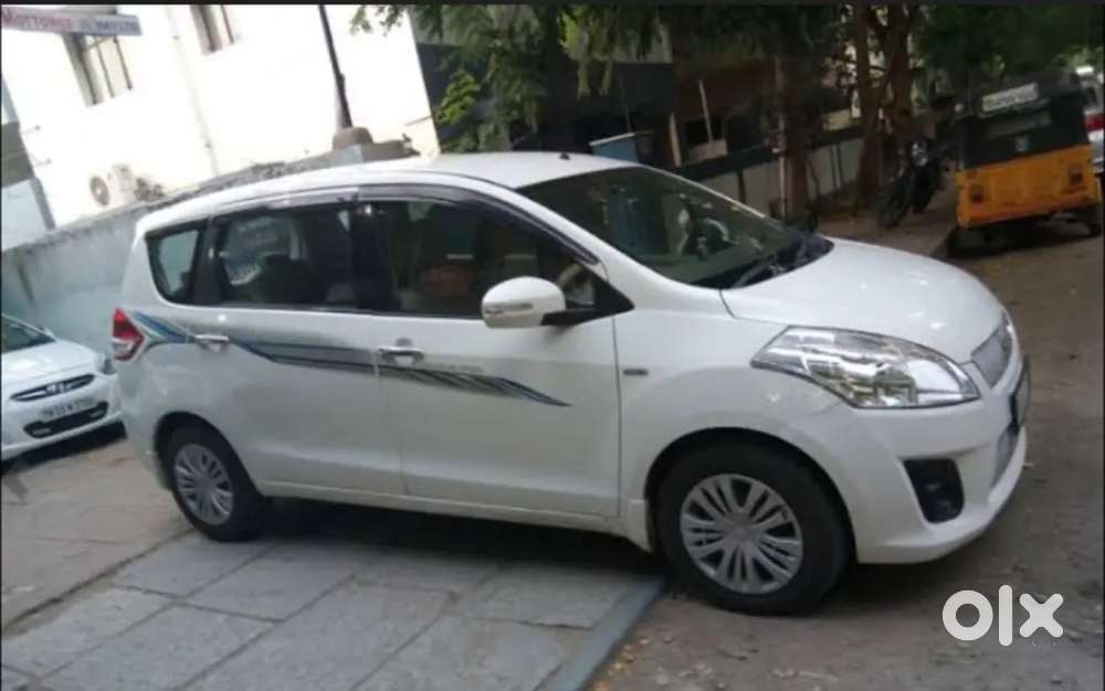 Maruti Suzuki Ertiga 2012 Diesel 88000 Km Driven
