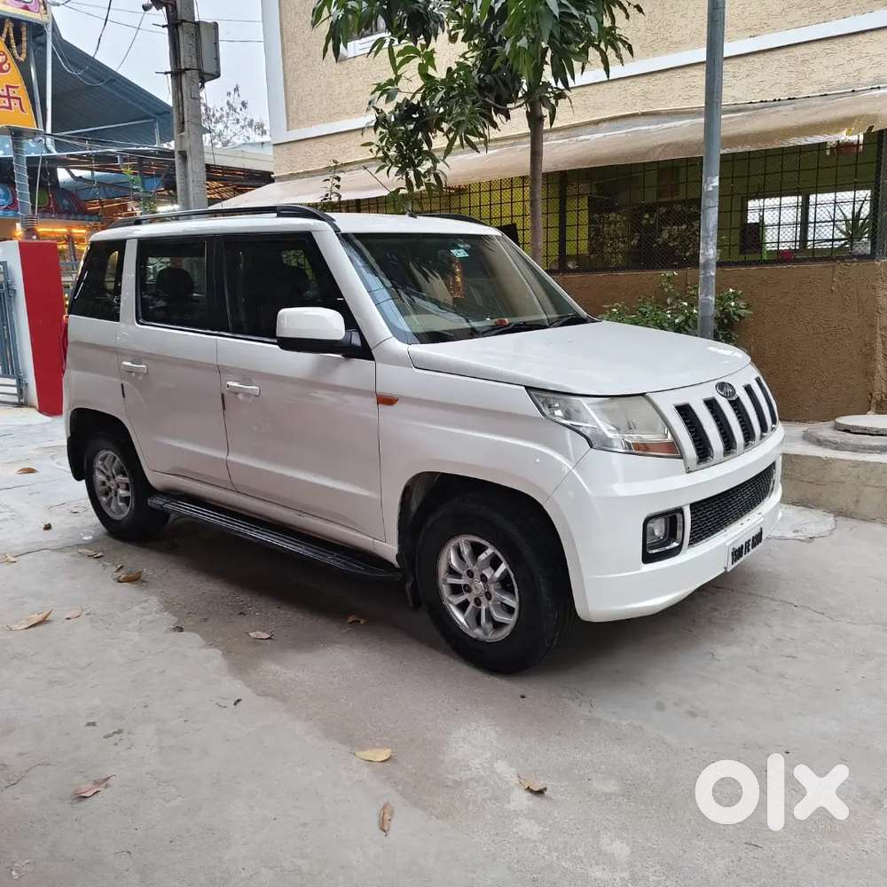 Mahindra Tuv 300 2015 Diesel 140000 Km Driven