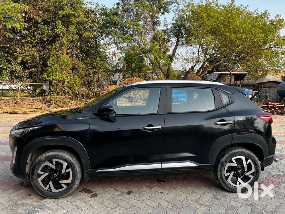 Nissan Car Manual Petrol 2023