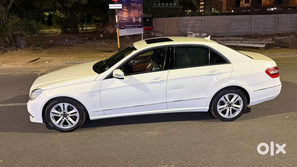 Mercedes-benz E-class Petrol 2011
