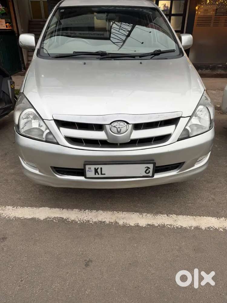 Toyota Innova 2006