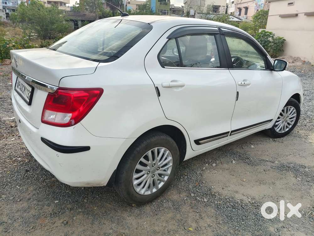 Maruti Suzuki Swift Dzire 1.3 Zxi, 2024