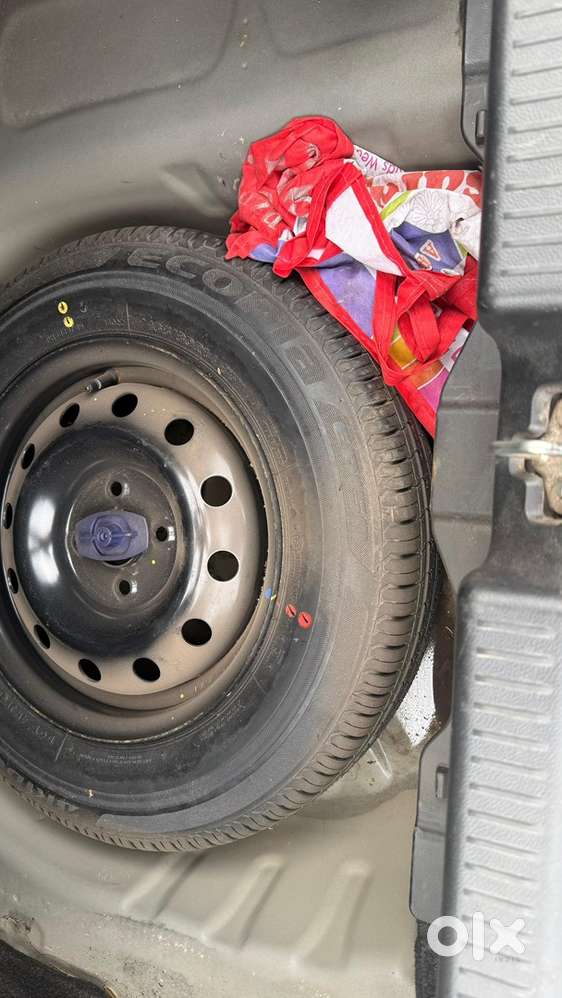 Maruti Suzuki Dzire 2023 Petrol 25687 Km Driven