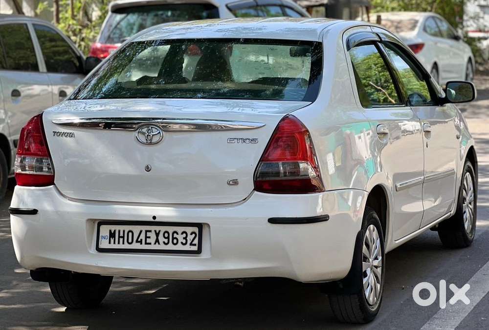 Toyota Etios 2011 Petrol Well Maintained