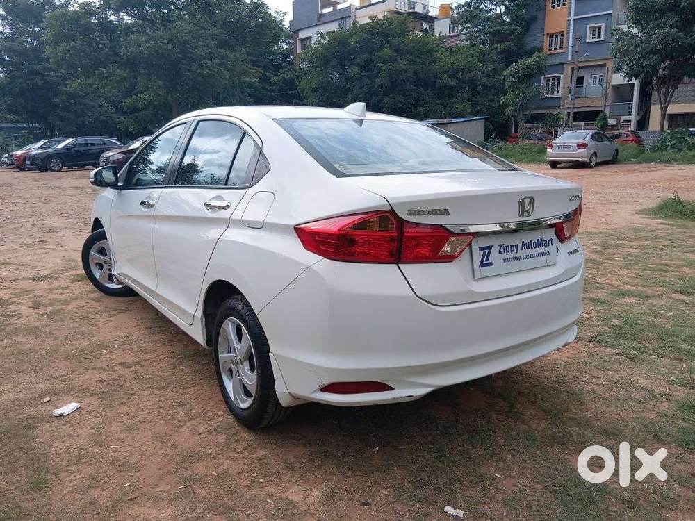 Honda City V Mt, 2015, Petrol
