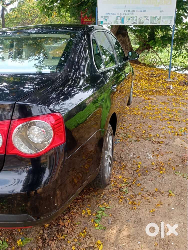 Very Good Condition Vintage At Low Price