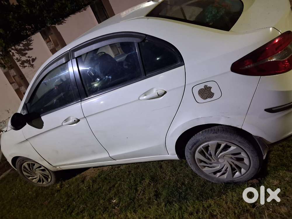 Tata Zest  Revotron 1.2t Xe, 2016, Diesel