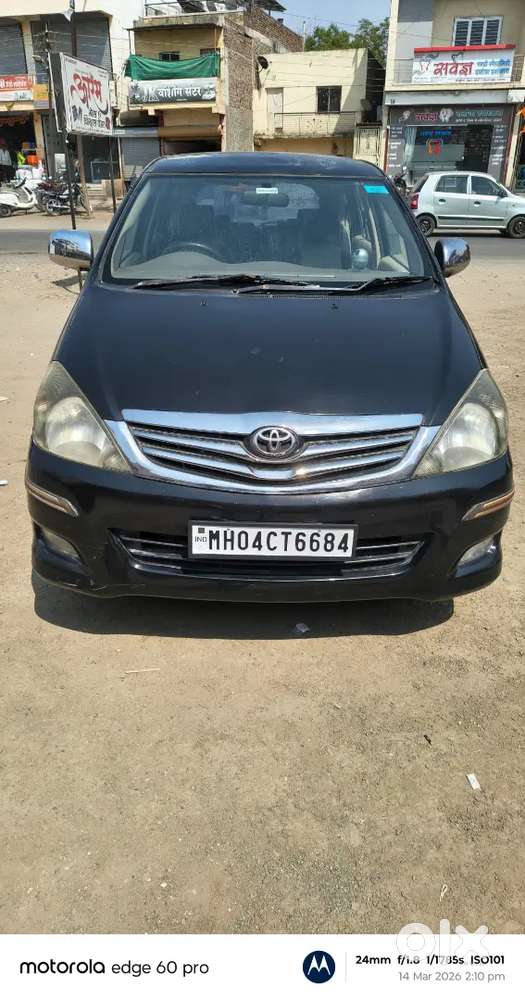 Toyota Innova 2006 Diesel Well Maintained