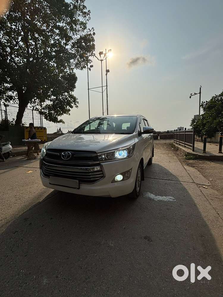 Toyota Innova Crysta