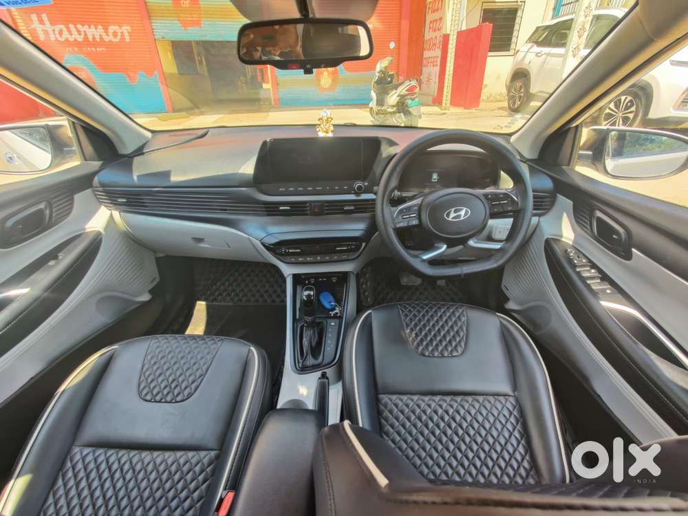 Hyundai I20 Asta (o) 1.2 Ivt, 2024, Petrol