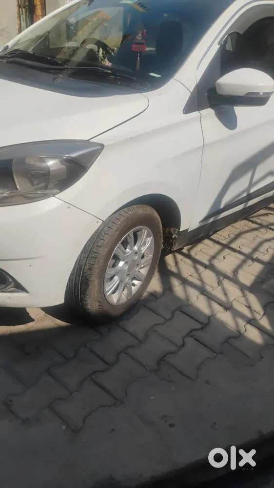 Tata Tiago Xz Opt 2018 मॉडल