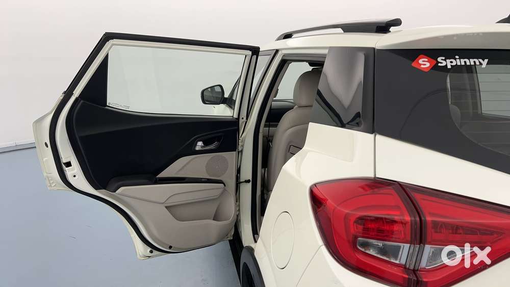 Mahindra Xuv300 W8 Option Diesel, 2021, Diesel