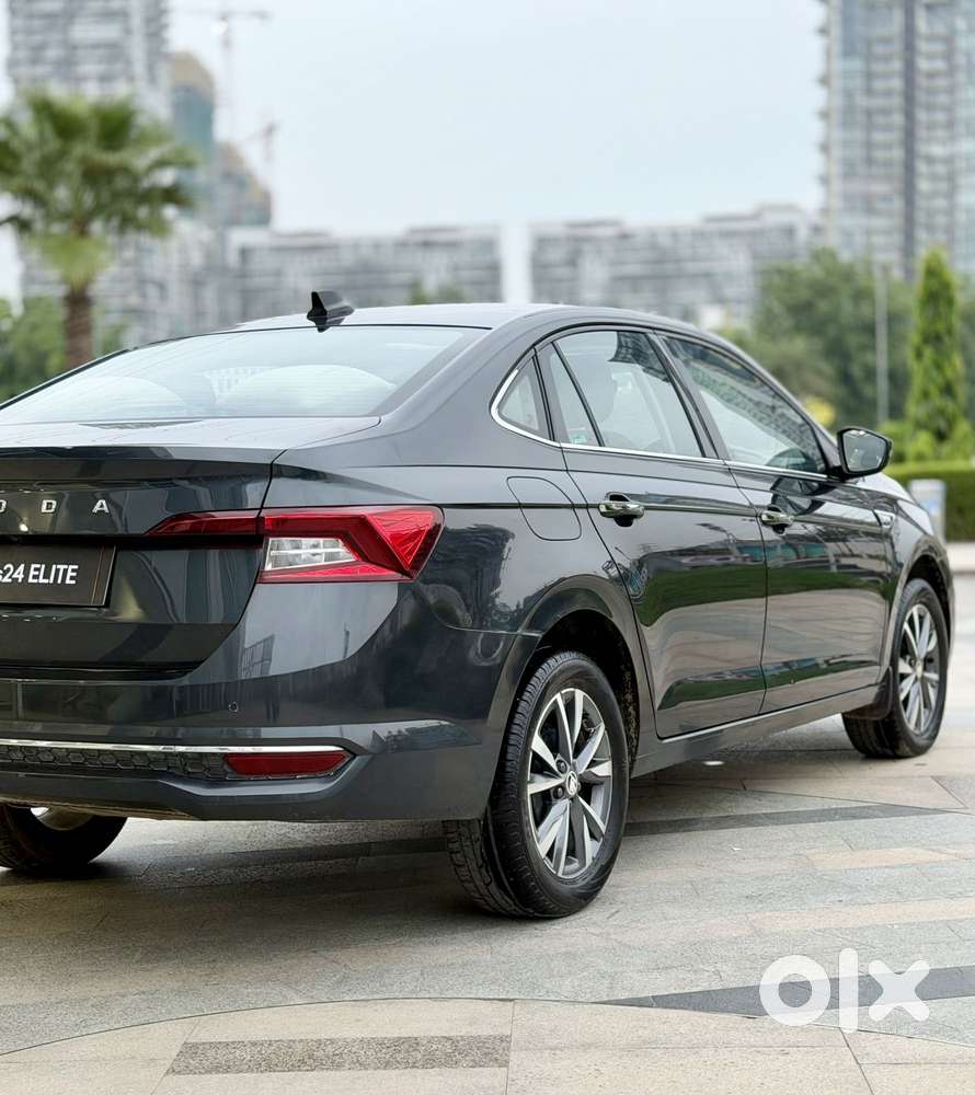 Skoda Slavia Style 1.0l Tsi At, 2025, Petrol