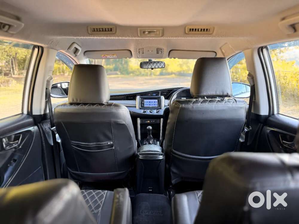 Toyota Innova Crysta 2.4 G Mt 7 Str, 2018, Diesel