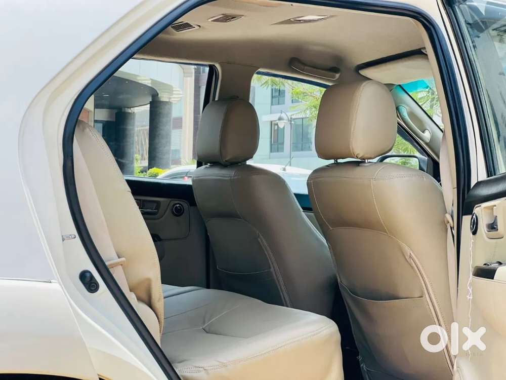 Toyota Fortuner, 2014, Diesel