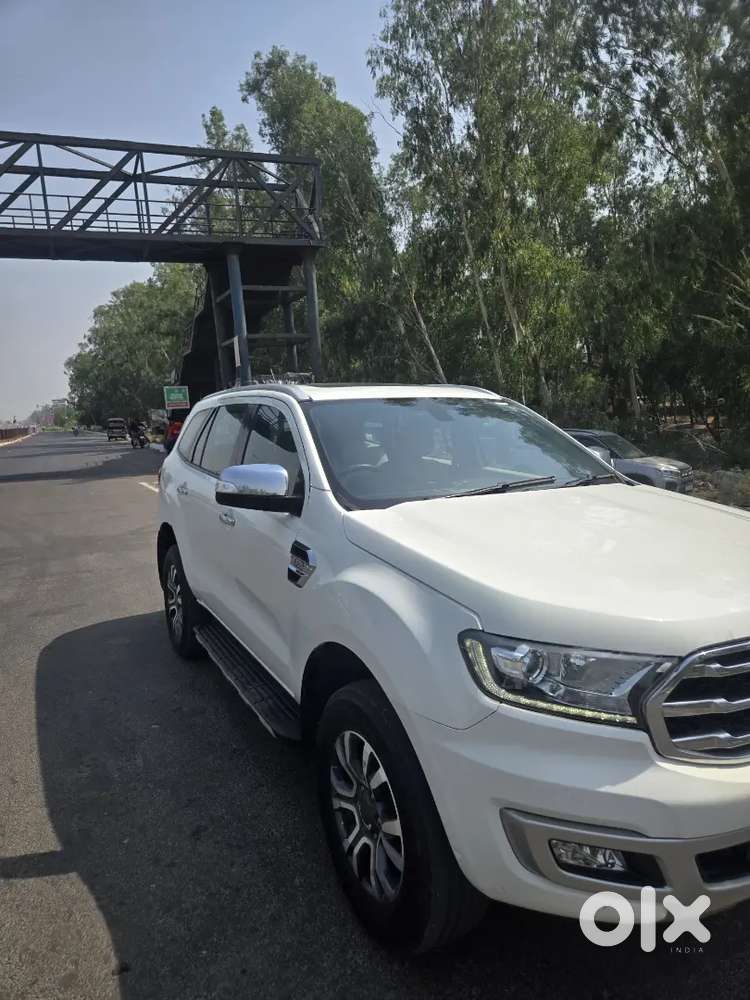 Ford Endeavour 2.2 2019 Titanium