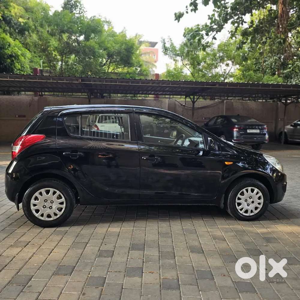 Hyundai I20 Petrol 2011 Pepar Valid 2031