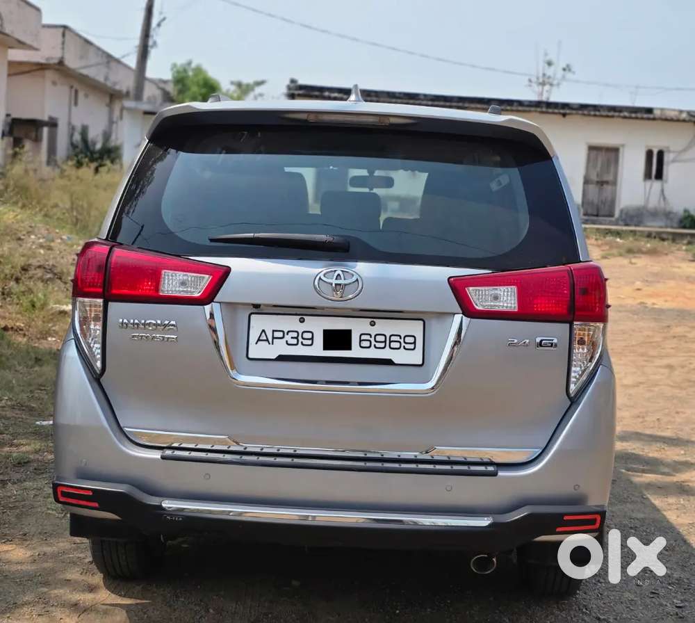 Innova Crysta Gx At Diesel Bs6