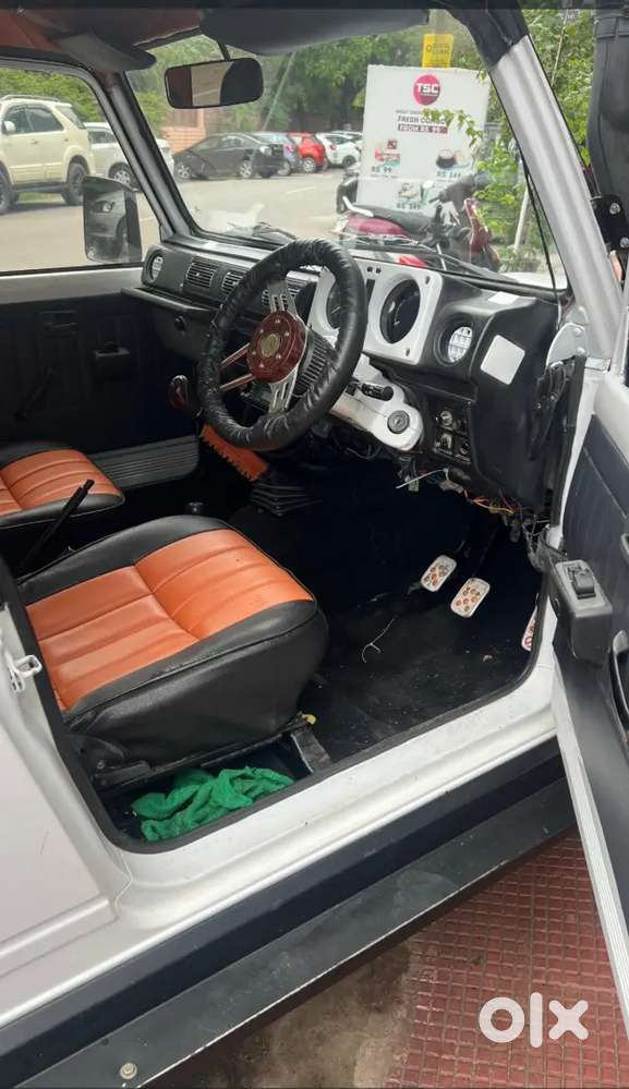 Maruti Suzuki Gypsy 2011