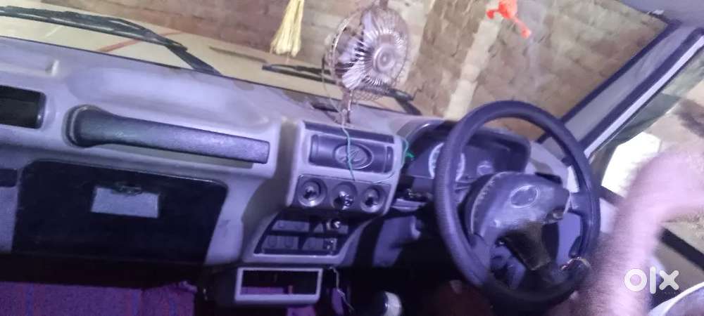 Gadi Ek Number 
Koi Kami Nahi Chalane Me