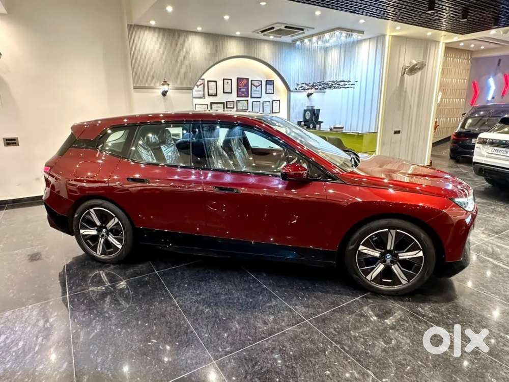 Bmw Ix, 2024, Electric