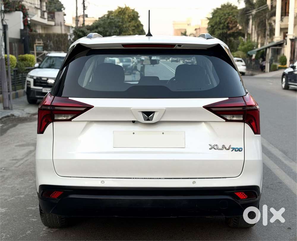 Mahindra Xuv700 2.2 Mx Diesel Mt 5 Str, 2024, Diesel