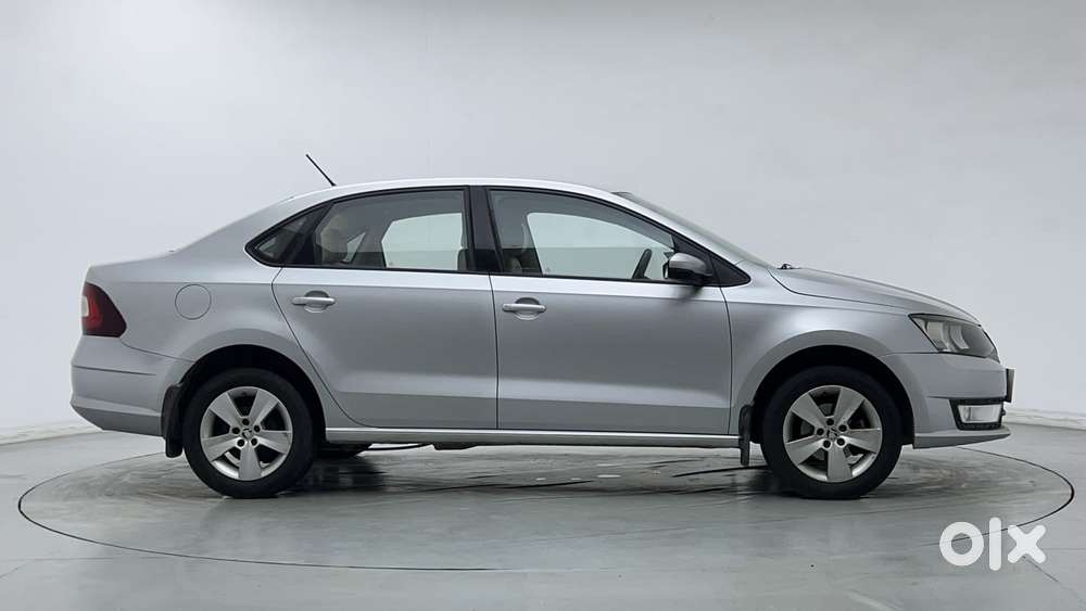 Skoda Rapid 1.6 Mpi Ambition, 2017, Petrol