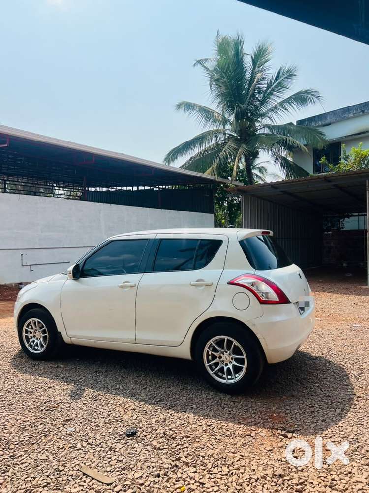 Swift Diesel Manual 2014