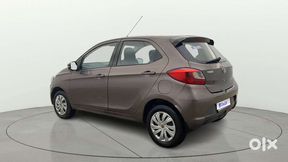Tata Tiago 1.2 Revotron Xz, 2017, Petrol