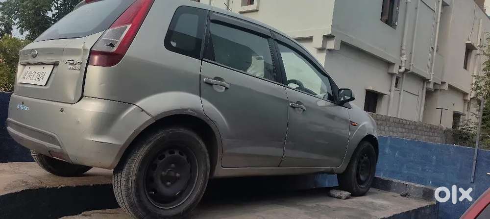 Ford Figo 2013 Diesel 165000 Km Driven