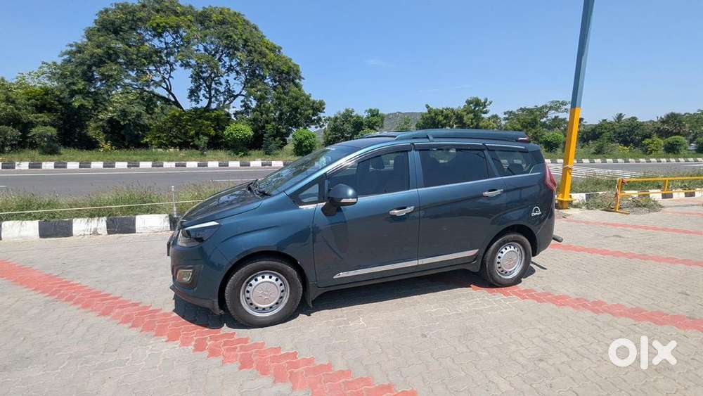 Mahindra Marazzo 2021 Diesel Well Maintained