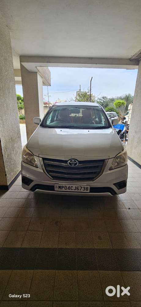 Toyota Innova 2.5 G (diesel) 7 Seater, 2012, Diesel