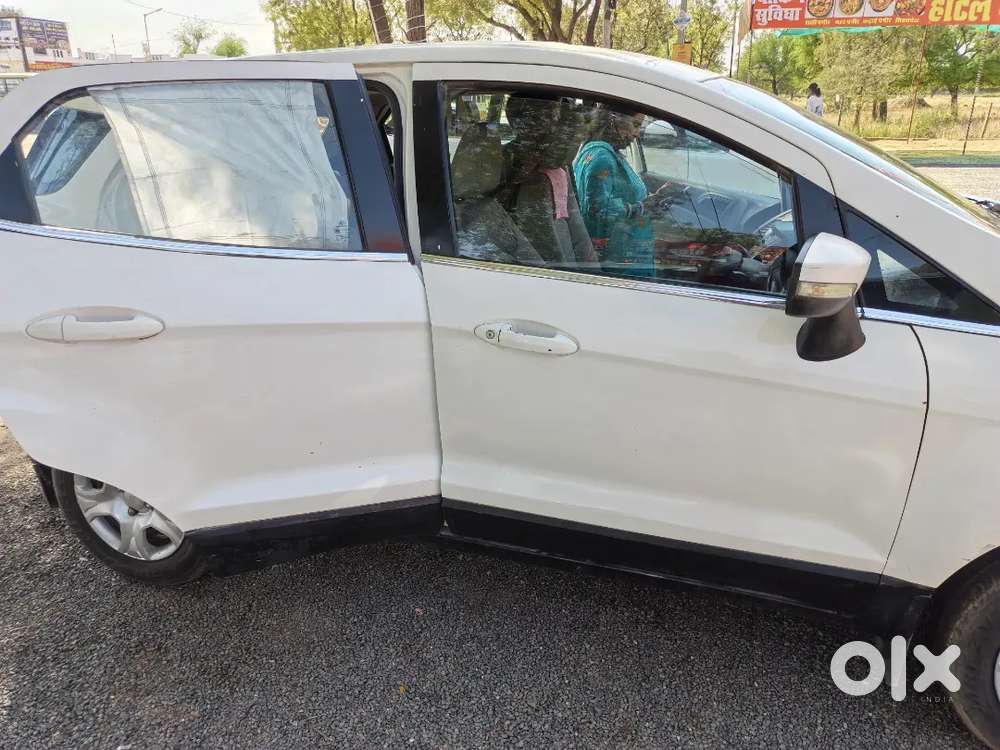 Ford Ecosport 2014 December Cng Hybrids 74290 Km Good Runing Condition