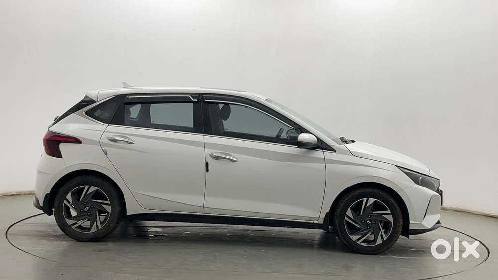 Hyundai New I20 1.2 Asta (o) Mt, 2022, Petrol