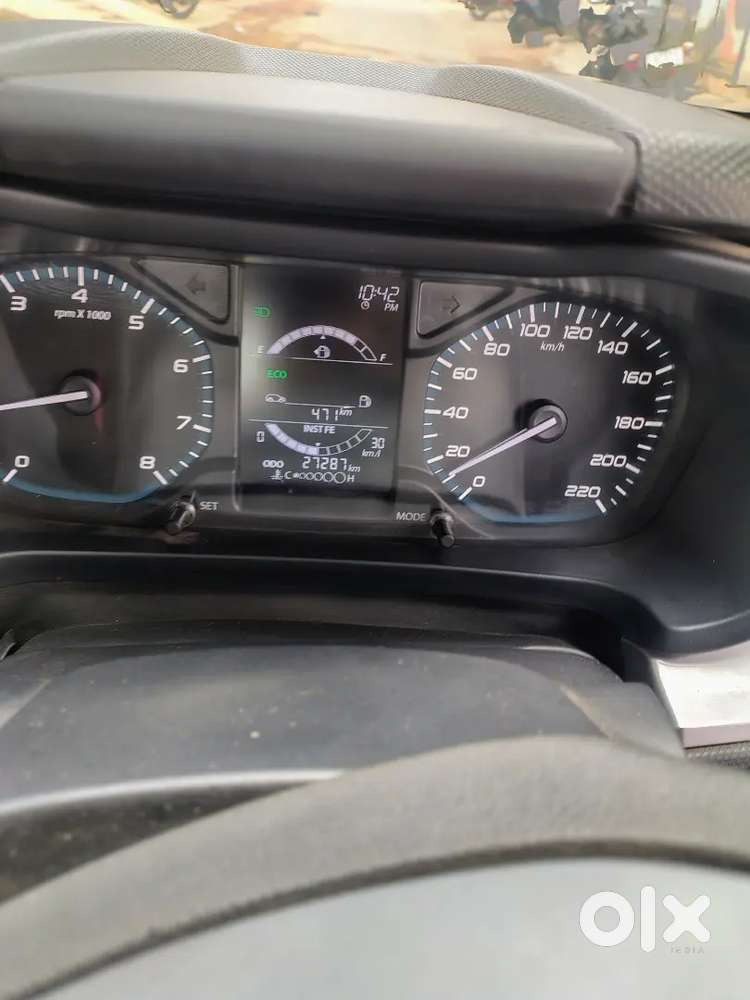 Tata Altroz 2023 Petrol Well Maintained