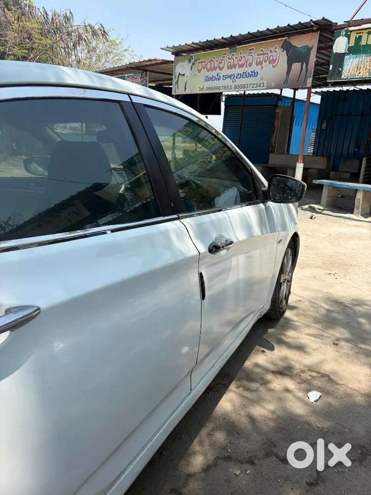 Hyundai Verna For Sale 2012 Model