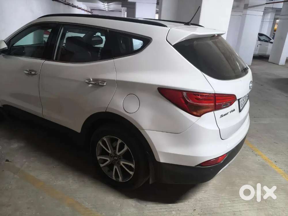 Hyundai Santa Fe 2014 Car