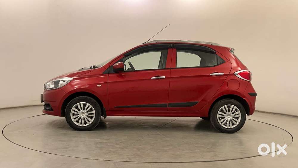 Tata Tiago 1.2 Revotron Xt, 2018, Petrol