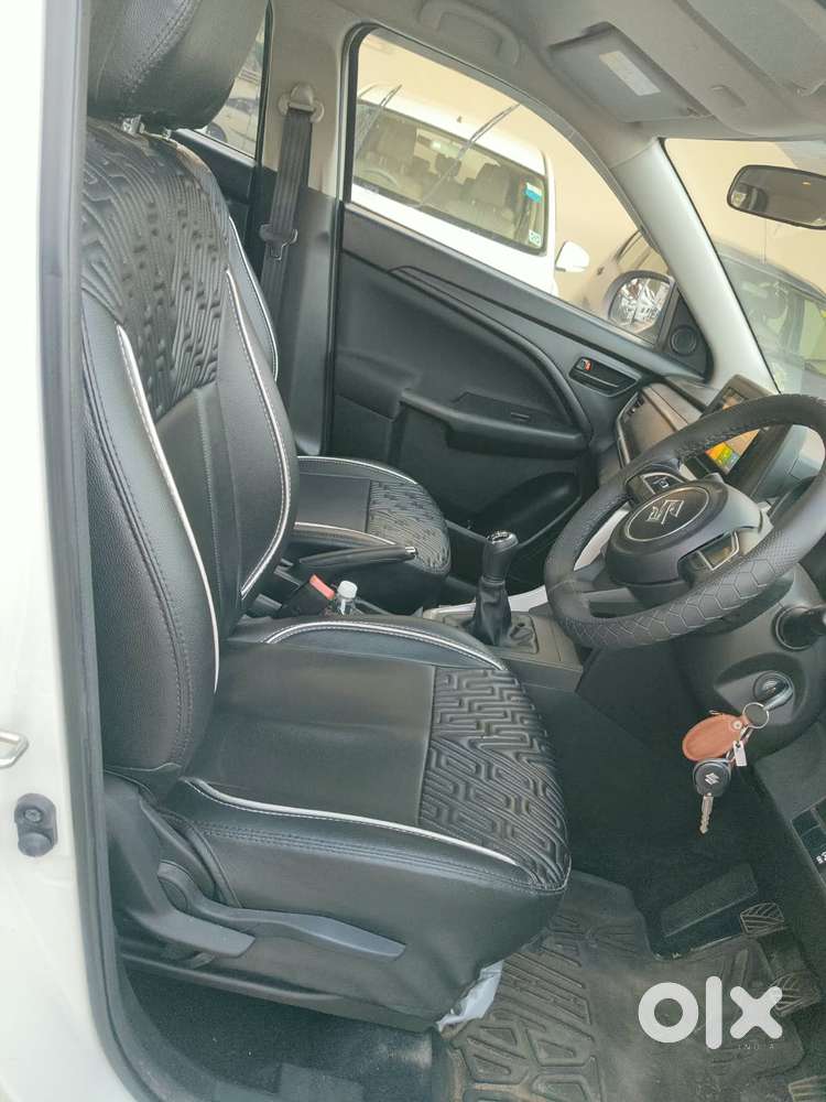 Maruti Suzuki Brezza 1.5 Vxi At Smart Hybrid, 2022, Petrol