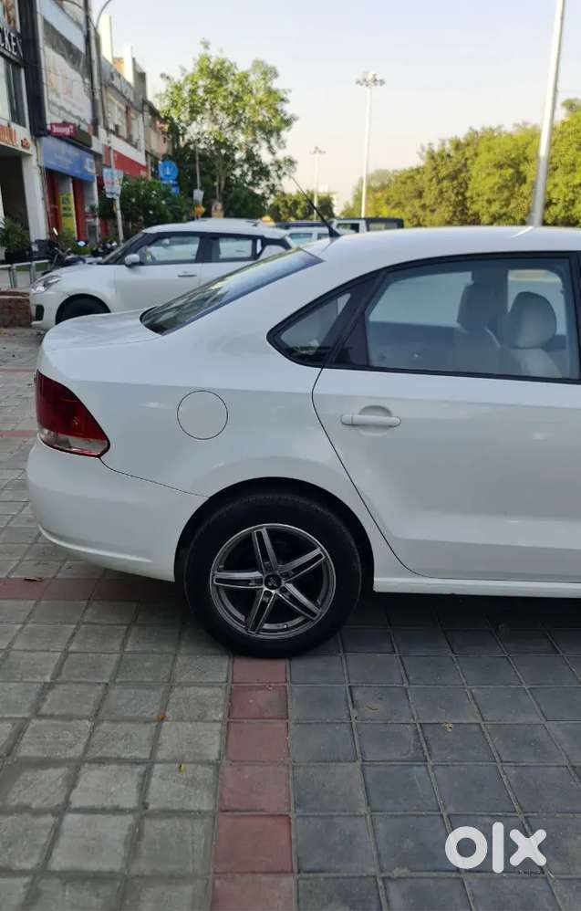 Vento Highline Tdi 2012 First Owner Well Maintained