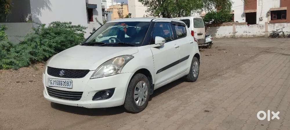 Maruti Suzuki Dzire 2012