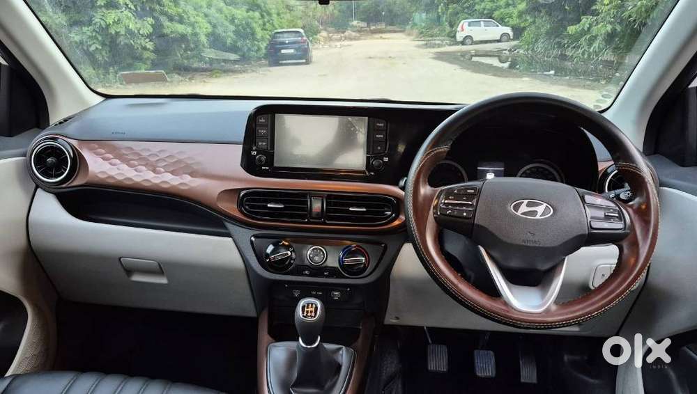 Hyundai Aura 1.2 Sx Cng, 2025, Cng & Hybrids