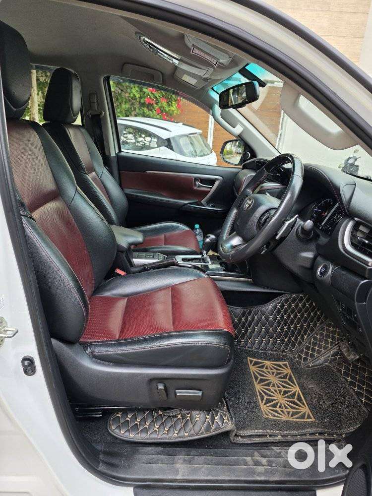 Toyota Fortuner Legender 4x2 At 2.8, 2023, Diesel