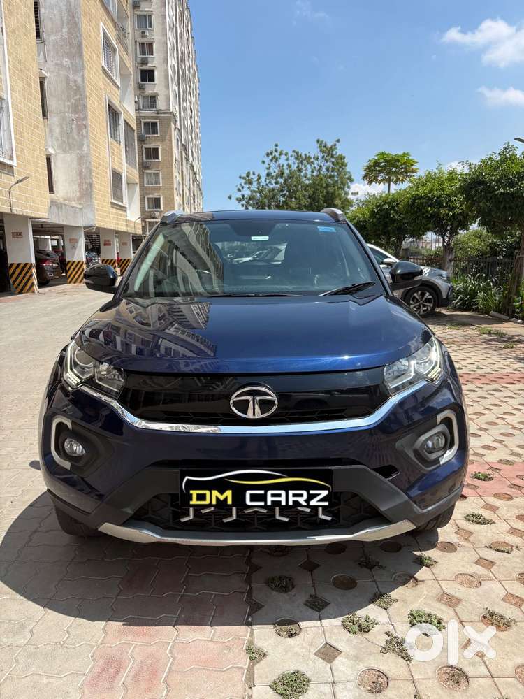 Tata Nexon 1.2 Revotron Xza Plus, 2023, Petrol