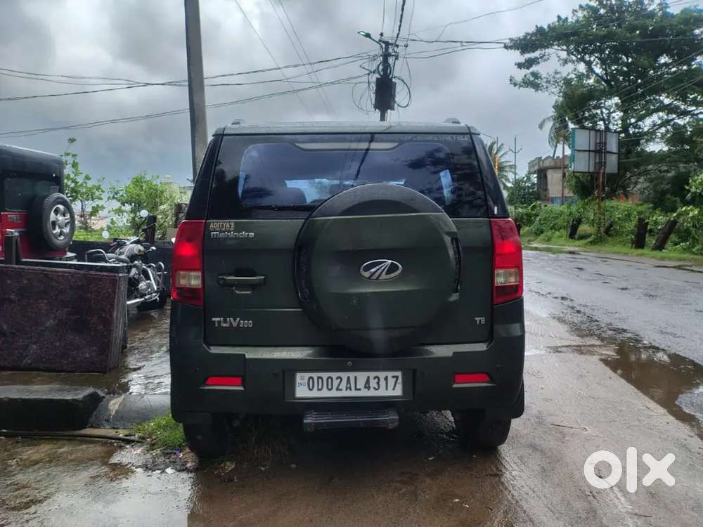 Mahindra Tuv 300 (2018)