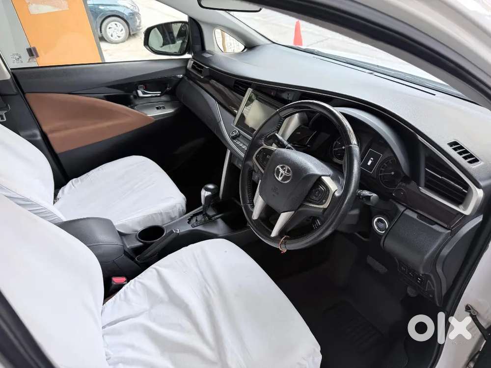 Toyota Innova Crysta 2020 Diesel 132000 Km Driven