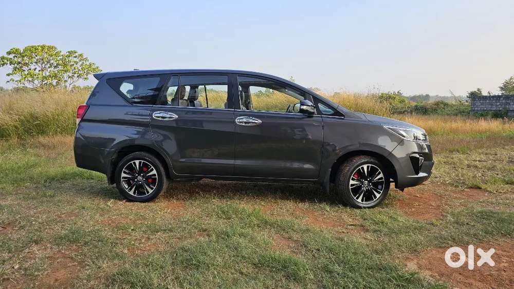 Toyota Innova Crysta 2.8 Z Automatic