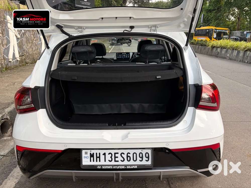 Hyundai I20 Asta (o) 1.2 Ivt, 2025, Petrol