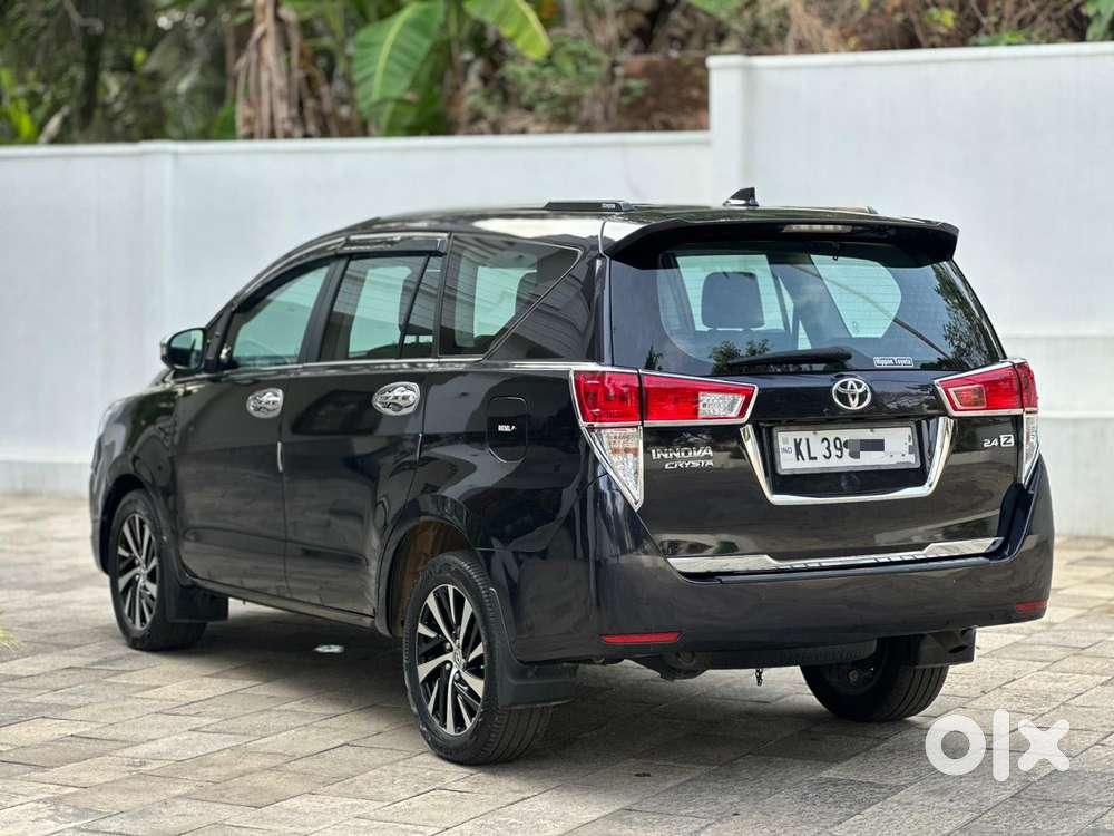Toyota Innova Crysta 2.4 Z 7 Str, 2022, Diesel