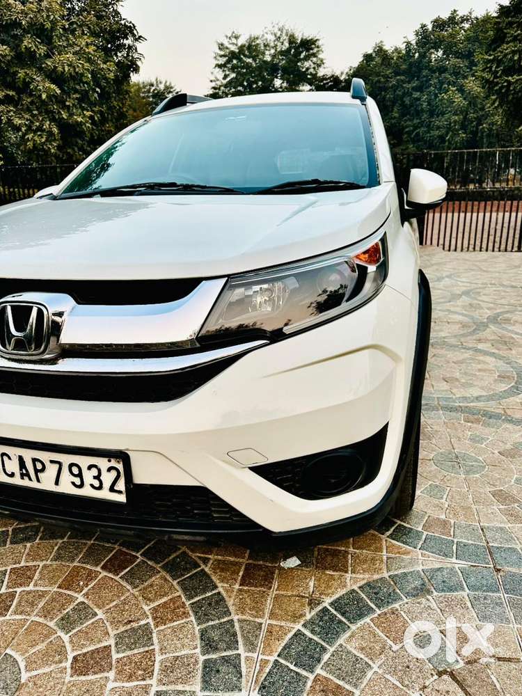 Honda Br-v 1.5 S I-vtec Mt, 2018, Cng & Hybrids